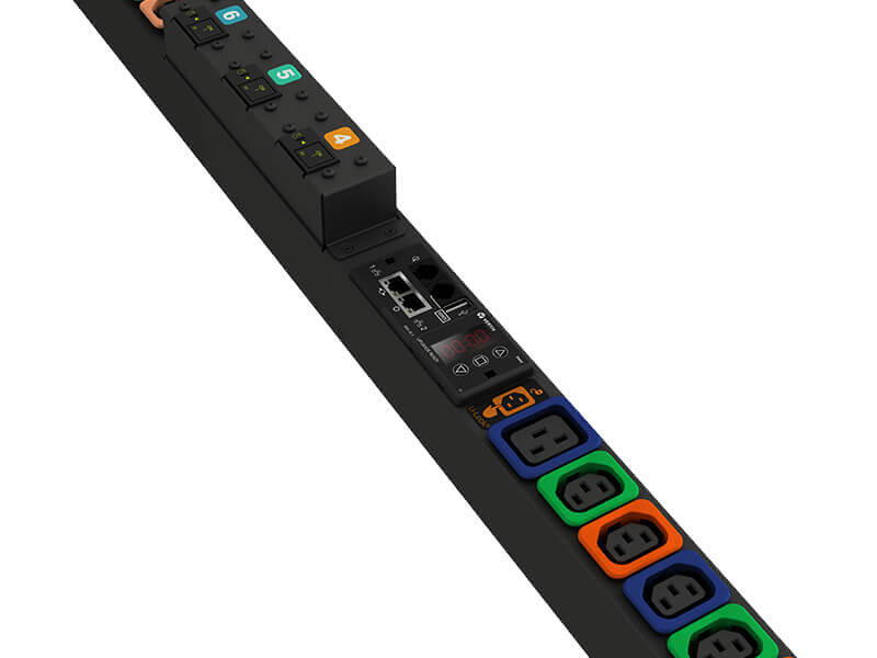 Achieving Data Center Simplicity and Standardization with a Universal Rack PDU image