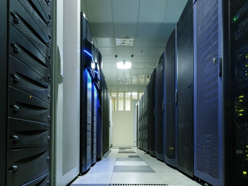 800x600-129023 Modern Data center.jpg