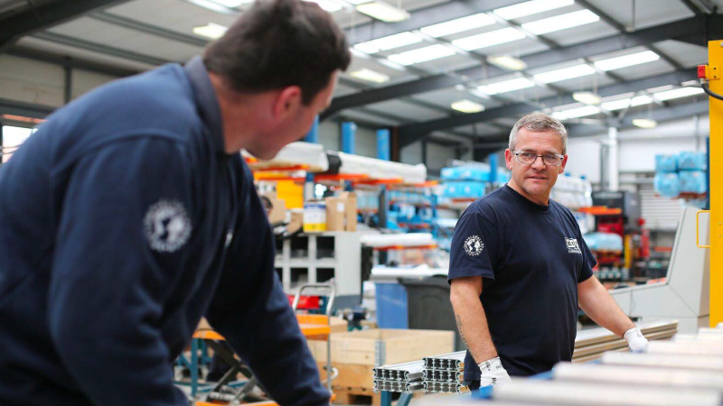 职位机会 以身作则